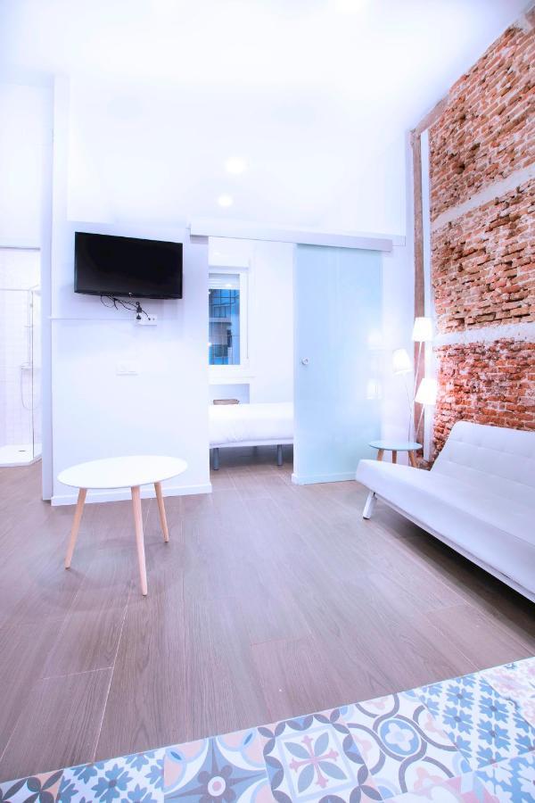 Fancy One-Bedroom La Latina Madri Exterior foto